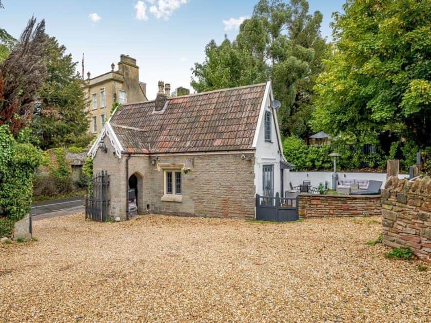 2 Bedroom Cosy Cottage With Hot Tub In Hambrook Close To Bristol City Centre Exterior foto
