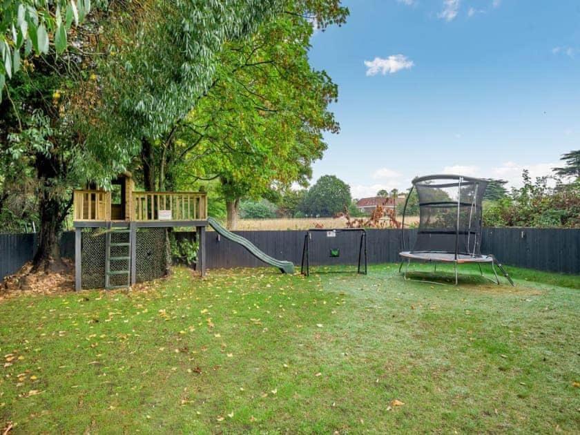 2 Bedroom Cosy Cottage With Hot Tub In Hambrook Close To Bristol City Centre Exterior foto